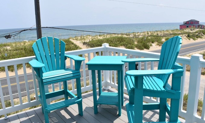 Kitty Hawk Casa | Oceanfront Views in Kitty Hawk - Beach Access directly across the street!