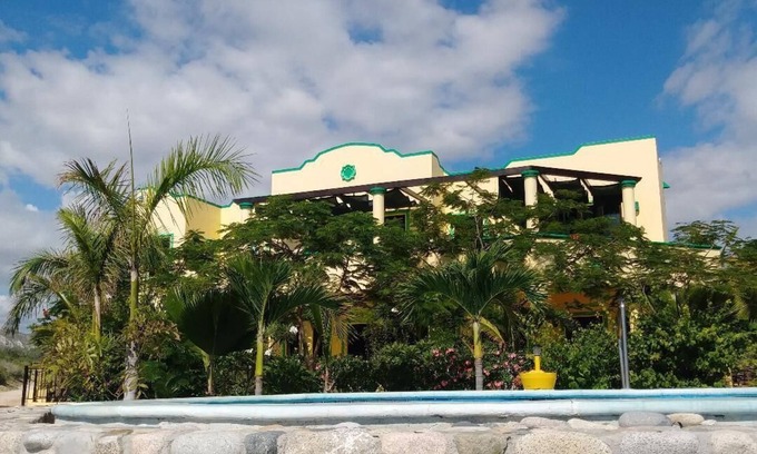 Los Barriles Villa | Villa frente al mar con piscina con vista infinita, 1/2 milla al norte de LosBarriles duerme 8