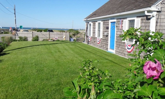 West Yarmouth Casa | Frente al mar, windsurfistas, veleros, ferries.