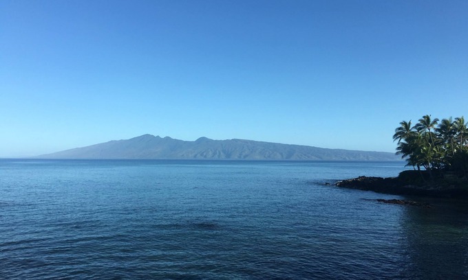 Kahana Casa | ¡Oferta de otoño! Hale 'O Honu ¡Impresionante casa de pueblo en la bahía de las tortugas!