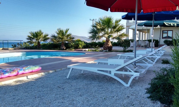 Pefki Apartamento | Oceanis Apartment Suite - Una ubicación espectacular frente al mar