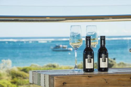 Lancelin Casa | Oceans View - Luxury Apartment with ocean views