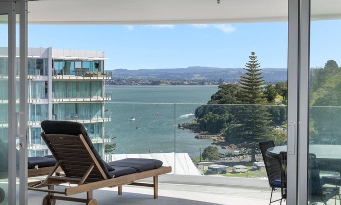Mount Maunganui Apartamento | Oceanside Apartment with Iconic Views!