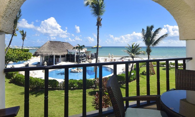 Playacar Fase I Condominio | Oasis de Oceanside Xaman Ha 7104