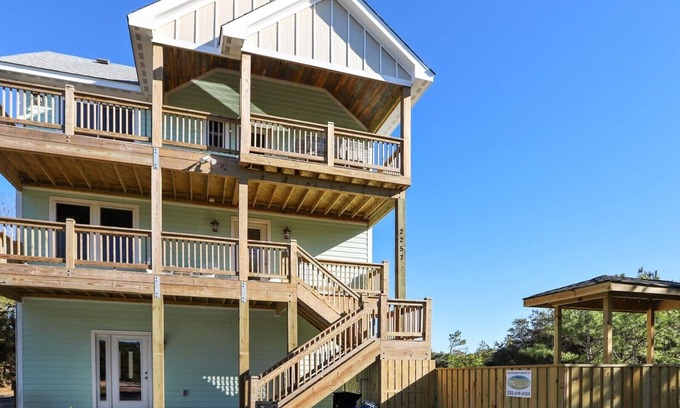 Carova Beach Casa | 4x2257, Whispering Pines / Oceanside, 4 habitaciones, 3. 5 baños