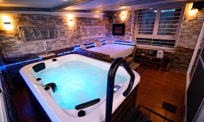 Barriada del Rio San Pedro Apartamento | Oceanum Visum Spa Deluxe