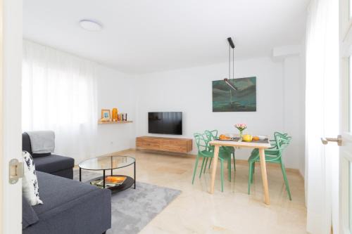 Las Acacias Apartamento | OceanVibe Loft MalagaFlat