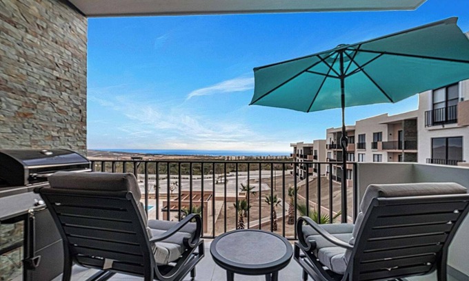 Los Cangrejos II y III Condominio | OCEANVIEW 2 BR condo with AC, WiFi in enchanting Diamante area Cabo San Lucas!