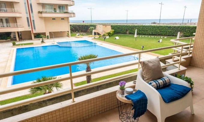 Ovar Apartamento | Oceanview First Line with 2 Pools 1
