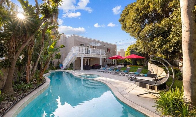 La Jolla Heights Casa | Oceanview Luxe Retreat with Rooftop Patio