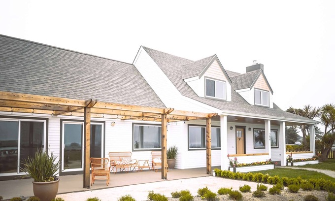 Crescent City North Casa | Oceanview Scopa Seaside Home