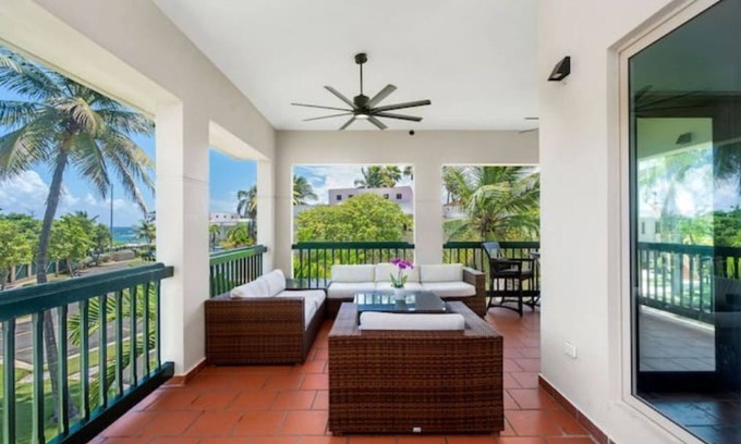 Cerro Gordo Villa | Oceanview Villa in Gated Beachfront Community w/ Full Backup Generator & Cistern