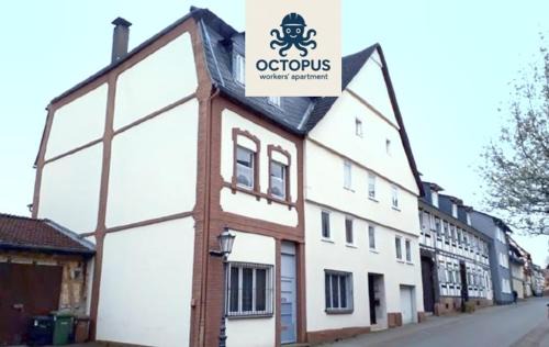 Hofgeismar Apartamento | OCTOPUS-2 Monteurwohnung in Zentrum! 2-zkb im 2og