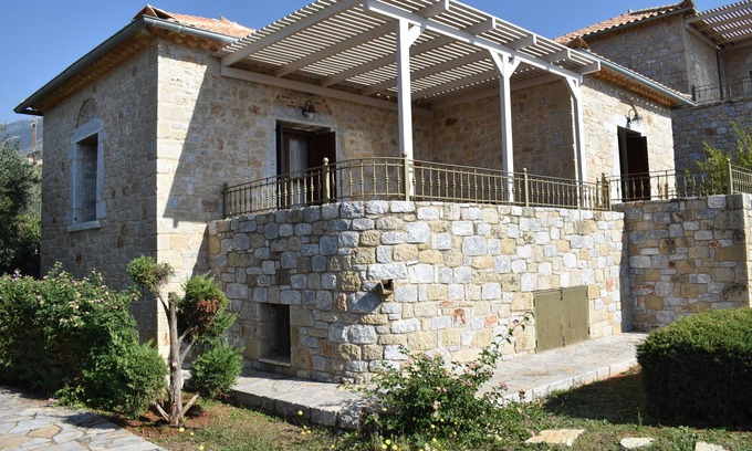 Lefktro Villa | Fuera de temporada: totalmente equipada, económica Villa Stoupa-Panorama