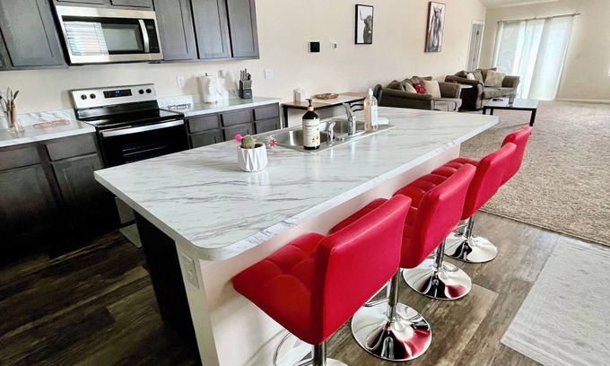Westside Casa | "Off the beaten ranch" New build 3/2 home