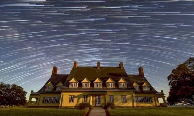 Corolla Cabaña | Off The Hook-New Luxury Cottage in the Heart of Corolla! Location is Fantastic!