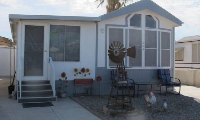 Yuma Casa | Off We Go to a little piece of heaven! 55+ Park