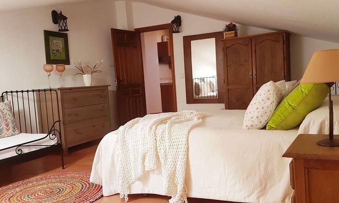 Nohales Apartamento | OFERTA APARTAMENTO 1,CASA RURAL , (2/4 PAX) A 2,5 KM DE CUENCA CAPITAL