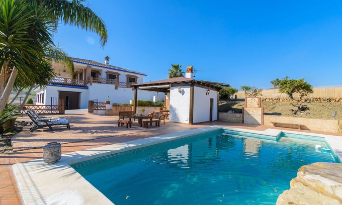 Alhaurin el Grande Villa | Magnifica Villa cerca de las mejores playas, zona tranquila y bien comunicada