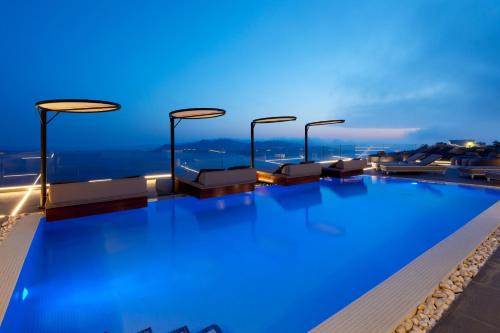 Finikia Hotel | Oia Suites