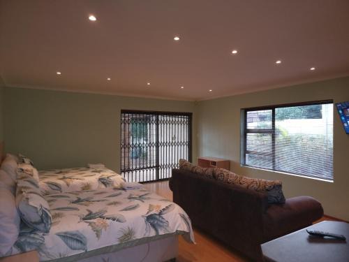 Eikenbosch Casa | Ojong's Guesthouse Ridgeworth - Bellville