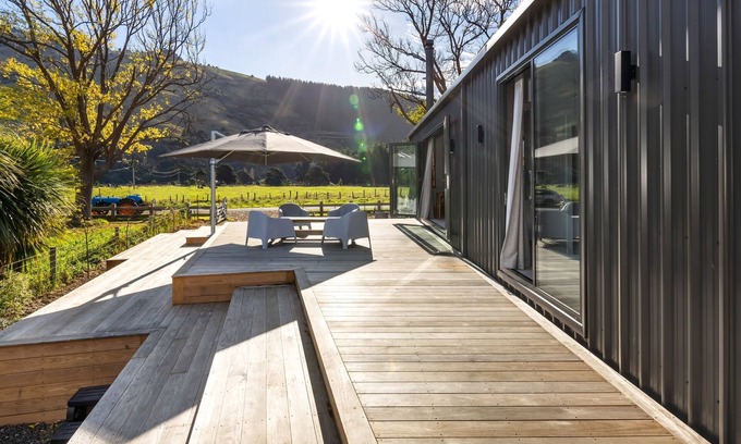 Okains Bay Casa | Okains Bay award winning Luxury Escape - Relax and Rejuvenate!