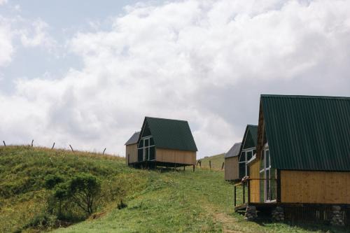 Kaputan Complejo | OKON Highlands Cottages & Camp