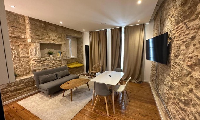 La Coruna Apartamento | Oktheway Marina
