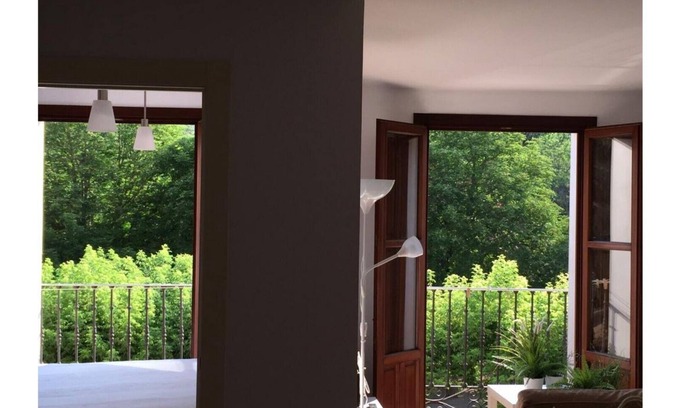 Cuenca Apartamento | Apartamentos Viejo Continente Bajo A