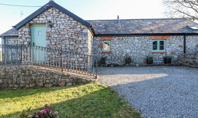 Scurlage Cabaña | Vacas de edad, admite mascotas, con un jardín en Scurlage, Ref 931743