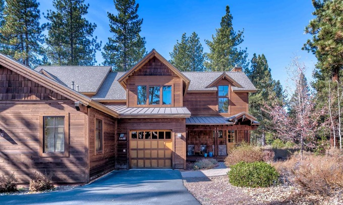 Truckee Casa | Old Greenwood Townhome 2B - Free Ski Shuttle