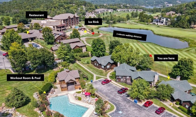 Camdenton Cabaña | Old Kinderhook Cottage, Golf Club & Spa.