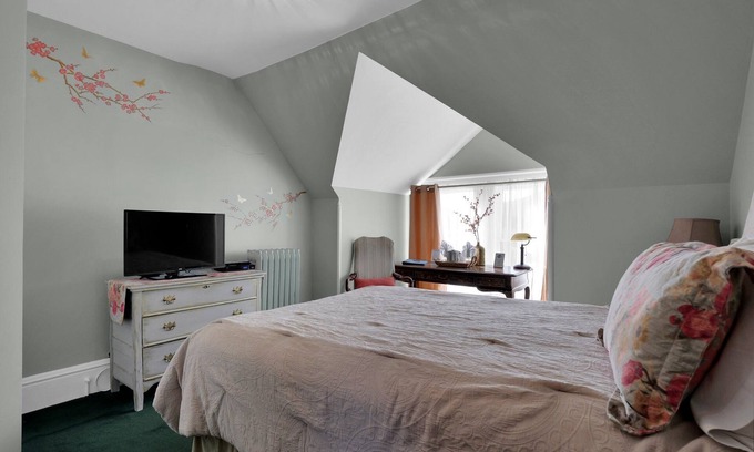 Olean Cama Y Desayuno | Old Library Inn - Mark Twain Room