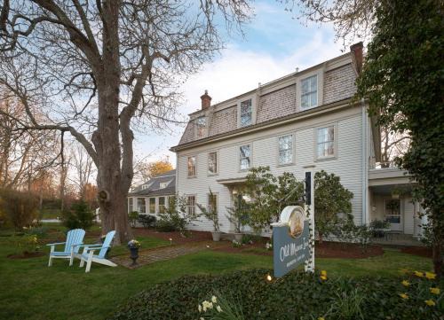 Brewster Cama Y Desayuno | Old Manse Inn