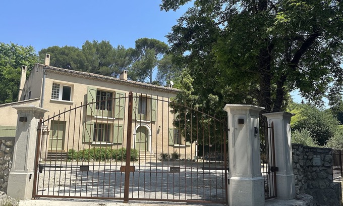 Pont Royal Casa | Old mill in the Luberon