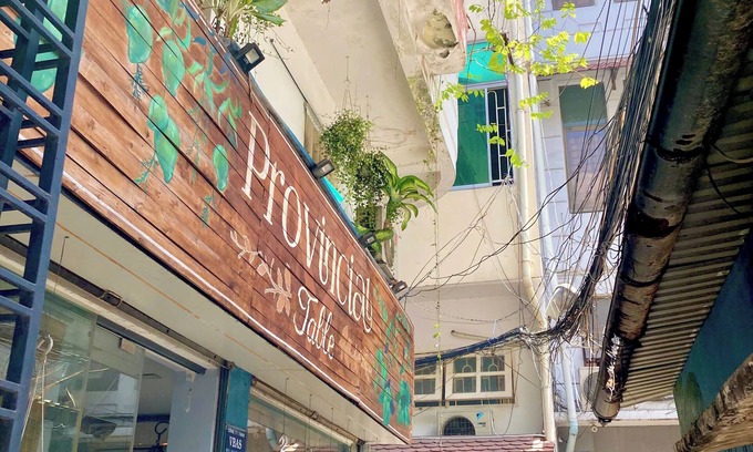 District 3 Apartamento | Old Town Elegance | Local Vibes, Central Stay