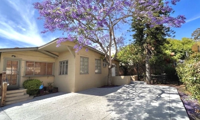 Old Town Casa | Old Town experience! Stylish home + parking!