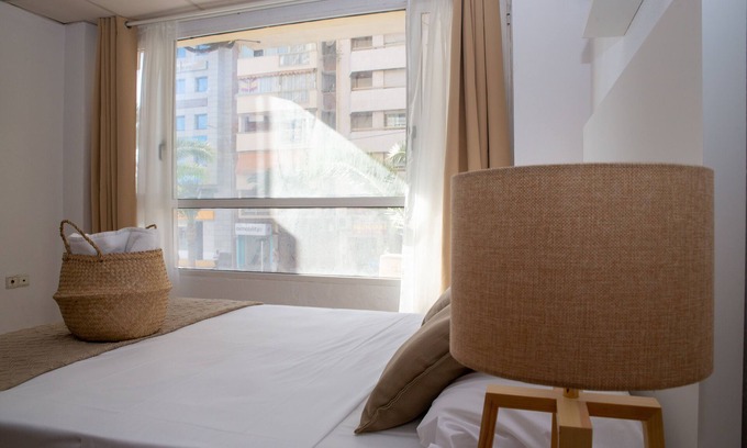 Alicante Casa | Old Town La Estacion