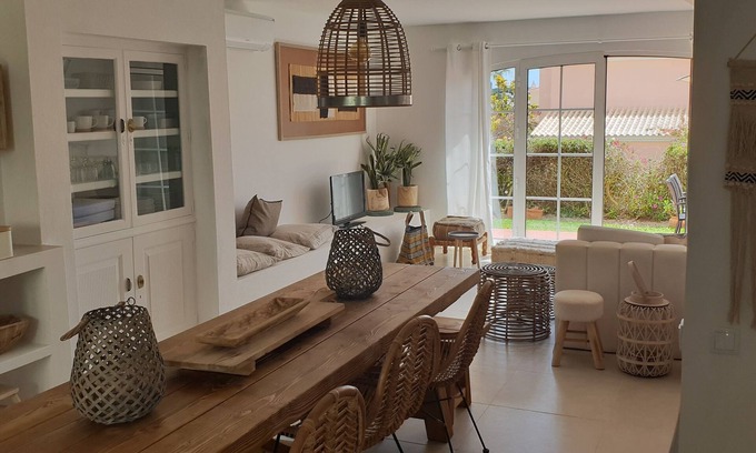 Vilamoura Casa | Casa de pueblo de diseño de pueblo antiguo