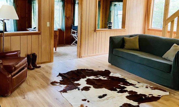 Cloudcroft Cabina | Ole Rustic Red in Cloudcroft