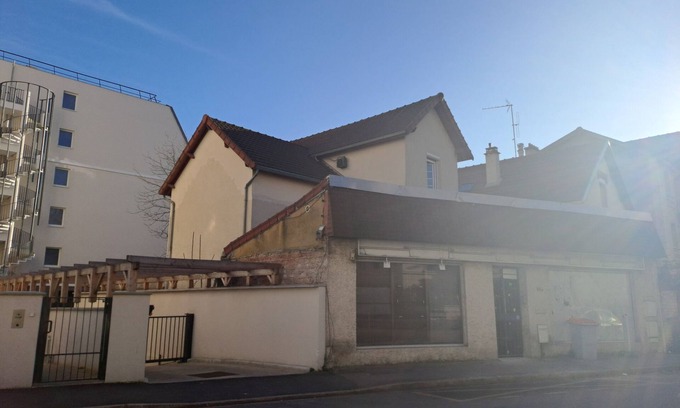 Poissy Casa | Oliasi Poissy