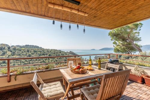 San Terenzo Apartamento | Oltre House