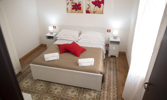 Trapani City Centre Apartamento | apartamentos en el extranjero Trapani está situado cerca del puerto y del centro histórico.