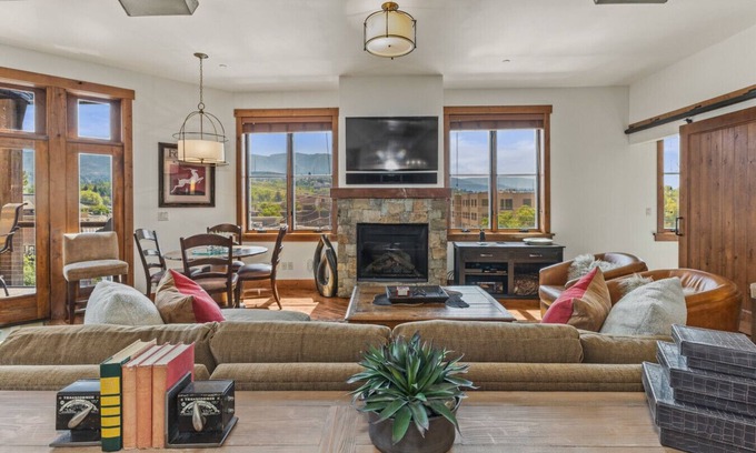 Downtown Steamboat Springs Apartamento | Olympian Summit Suite