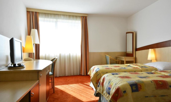 Invalidovna Hotel | Olympik Artemis