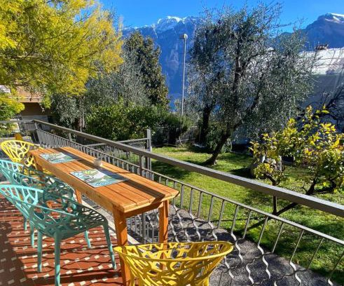 Limone sul Garda Apartamento | Oma Margareta Apartment