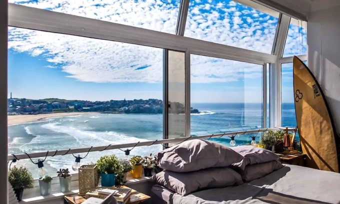 Bondi Beach Apartamento | OMG Beach View Penthouse by Sydney Dreams