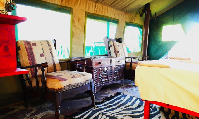 Etosha Cabina | Omukuyu Wildlife Lodge