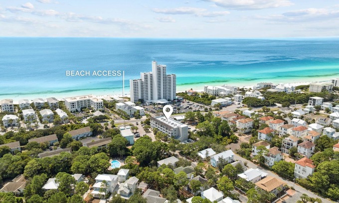 Cassine Village Condominio | ON 30A~Brand new public beach access~2 minute walk to the beach~Bike to Seaside!