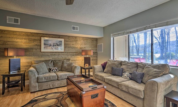 Lake Harmony Condominio | On Big Boulder Lake: Condo w/ Community Pools!